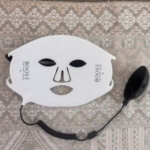 LED Face Mask - White